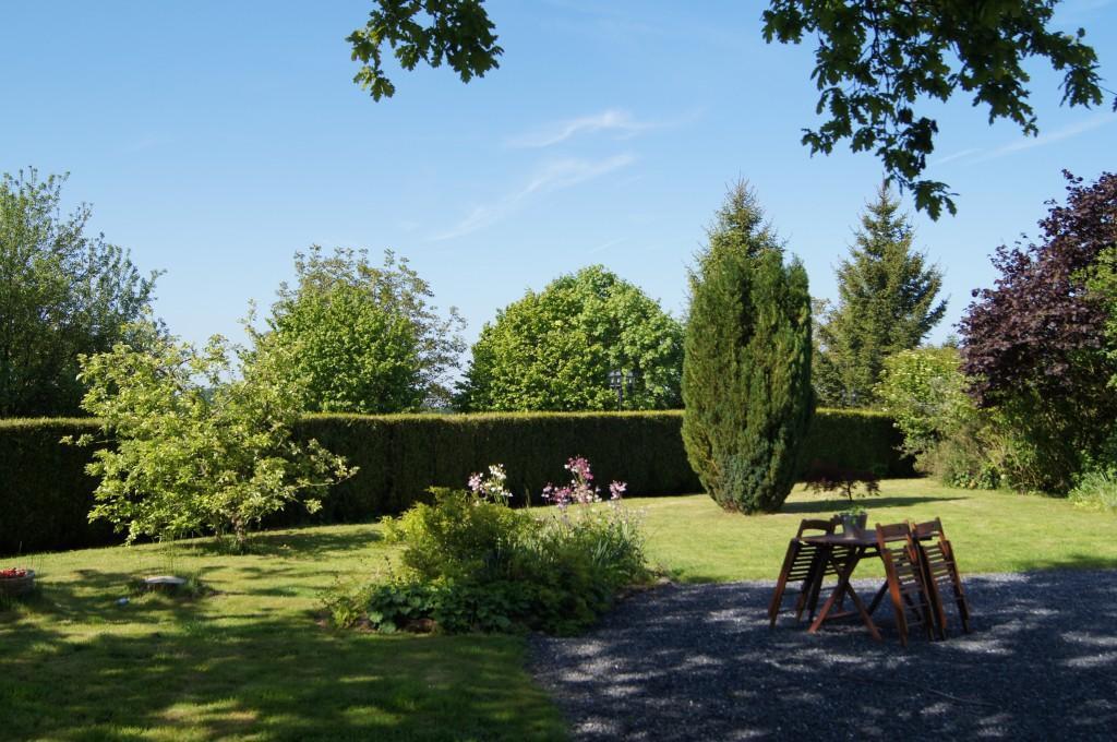 Bed and Breakfast Les Temps Gourmands Mondrepuis Екстер'єр фото